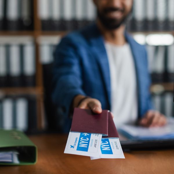 Immigration lawyer or consultant near Mount Juliet